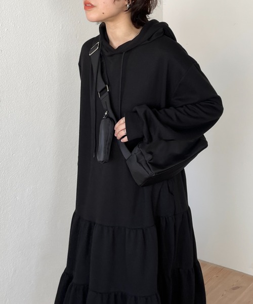 wee9s(ウィークス)の「daily sweat hoodie one piece / デイリースウェットフーディーワンピース(ワンピース・レディース・グレー/ブラック・FREE)」の15枚目の写真