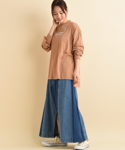 INTERPLANET(インタープラネット)の「フロッキーロゴHネックTシャツ(Tシャツ/カットソー・レディース・オフホワイト/ブラック/ベージュ/グレイッシュブルー・FREE)」の22枚目の写真