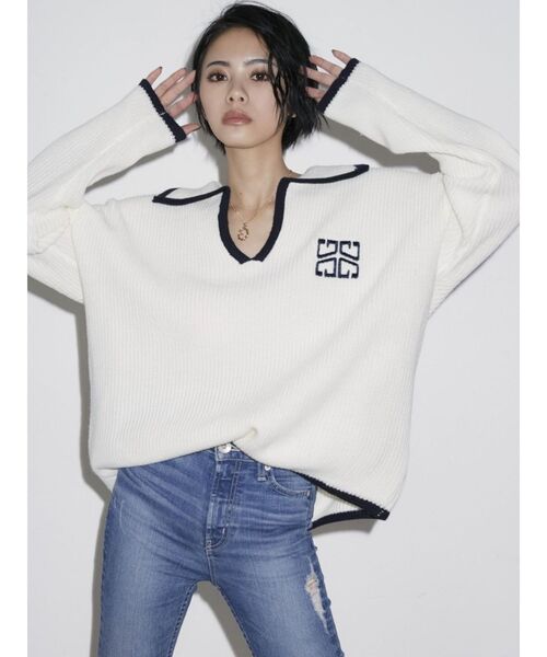 GYDA（ジェイダ）の「BIGカラーパイピング スキッパーニットトップス（ニット/セーター・レディース・チャコールグレー/ライトブルー/オフホワイト・FREE）」の2枚目の写真