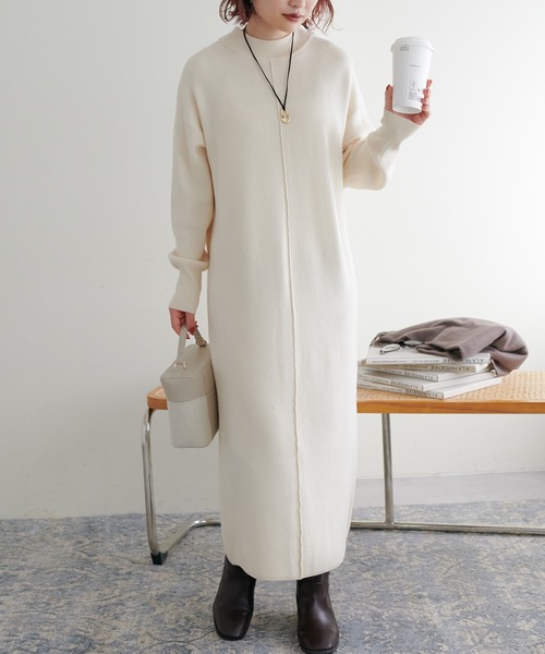 natural couture（ナチュラルクチュール）の「べっ甲Dかんベルト付ききれいめニットワンピース Mサイズ（ワンピース・レディース・ブラック/ベージュ/ブラウン/オフホワイト/イエロー/ブルー・MEDIUM）」の8枚目の写真