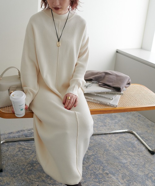 natural couture（ナチュラルクチュール）の「べっ甲Dかんベルト付ききれいめニットワンピース Mサイズ（ワンピース・レディース・ブラック/ベージュ/ブラウン/オフホワイト/イエロー/ブルー・MEDIUM）」の9枚目の写真