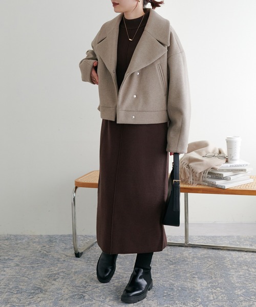 natural couture（ナチュラルクチュール）の「べっ甲Dかんベルト付ききれいめニットワンピース Mサイズ（ワンピース・レディース・ブラック/ベージュ/ブラウン/オフホワイト/イエロー/ブルー・MEDIUM）」の21枚目の写真