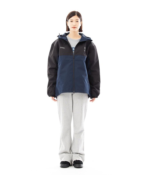X-girl(エックスガール)の「WEリーグ|C EL S SHELL PARKA(スポーツグッズ・レディース・ネイビー・MEDIUM/LARGE/X-LARGE/SMALL)」の11枚目の写真