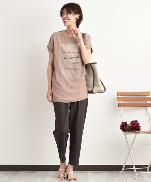 INTERPLANET(インタープラネット)の「街並みプリント3DTシャツ(Tシャツ/カットソー・レディース・キャメル/ネイビー/オフホワイト・FREE)」の20枚目の写真