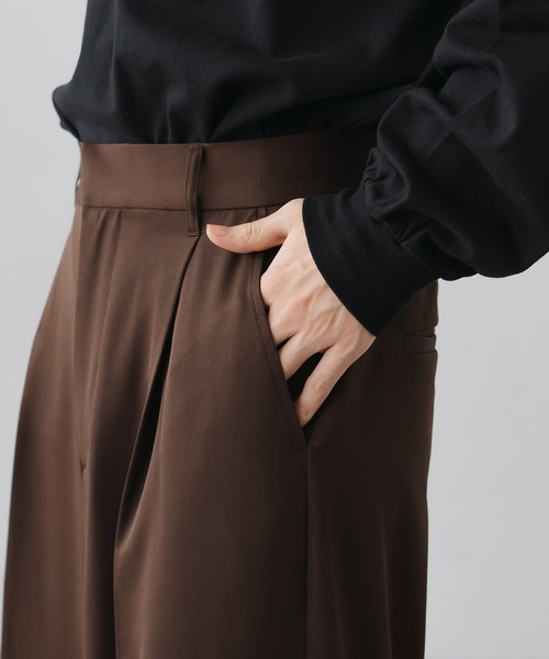 epnok(エプノック)の「ロールアップバギーワイドパンツ(スラックス・メンズ・ダークブラウン/チャコールグレー/グレー・LARGE/SMALL/MEDIUM)」の18枚目の写真