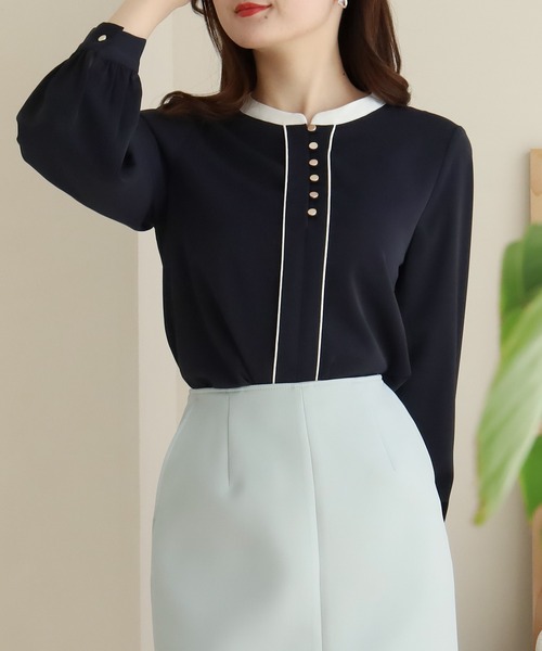 TRUDEA（トルディア）の「バイカラーヘンリーネックブラウス（シャツ/ブラウス・レディース・ブルーグリーン/ベージュ/ホワイト/ネイビー・LARGE/MEDIUM/SMALL）」の3枚目の写真