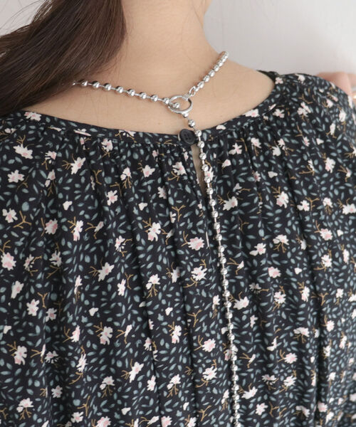 fredy emue(フレディエミュ)の「マンテルボールチェーンネックレス(ネックレス・レディース・ゴールド/シルバー・FREE)」の4枚目の写真