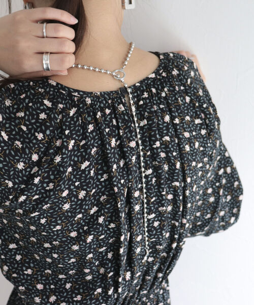 fredy emue(フレディエミュ)の「マンテルボールチェーンネックレス(ネックレス・レディース・ゴールド/シルバー・FREE)」の5枚目の写真