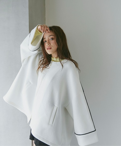 NANO universe（ナノユニバース）の「LB.04/テックダンボールAラインバイカラーコート（ノーカラーコート・レディース・オフホワイト/ライトベージュ・FREE）」の13枚目の写真