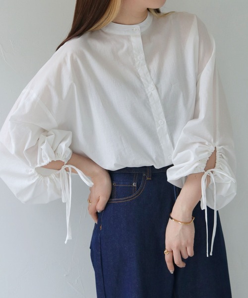 HER CLOSET（ハークローゼット）の「【shemoshelly】ドロストスリーブビッグシルエットシャツ（シャツ/ブラウス・レディース・カーキ/ブルー/ブラック/オフホワイト・M）」の2枚目の写真