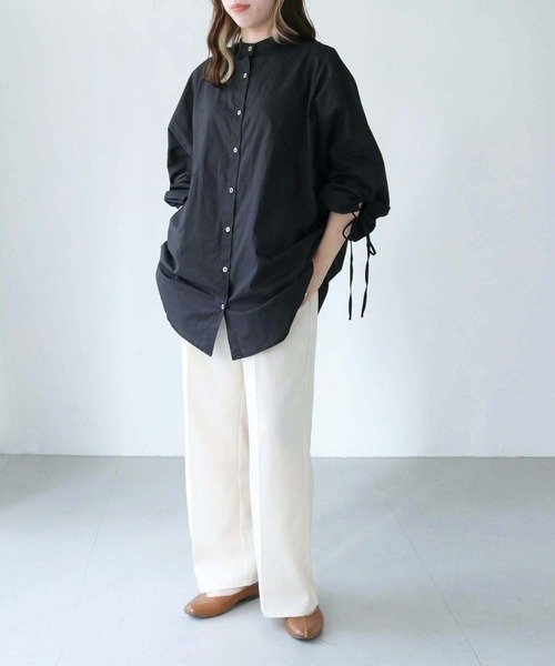 HER CLOSET（ハークローゼット）の「【shemoshelly】ドロストスリーブビッグシルエットシャツ（シャツ/ブラウス・レディース・カーキ/ブルー/ブラック/オフホワイト・M）」の12枚目の写真