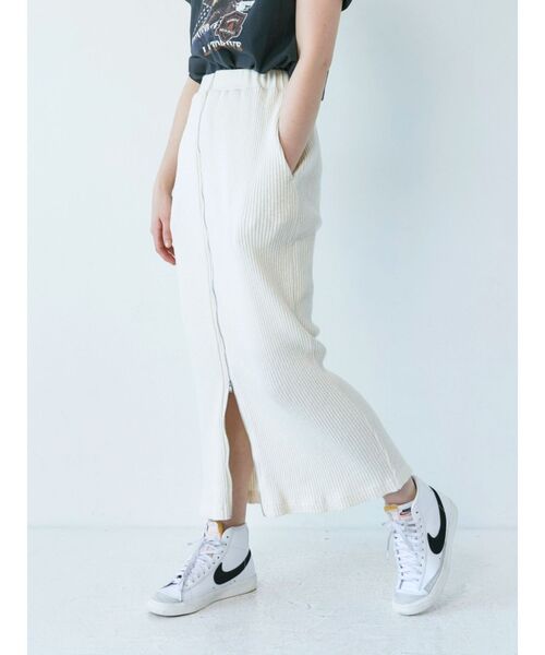 Ungrid（アングリッド）の「ジップデザインリブスカート（スカート・レディース・チャコールグレー/アイボリー/ミント・FREE）」の16枚目の写真