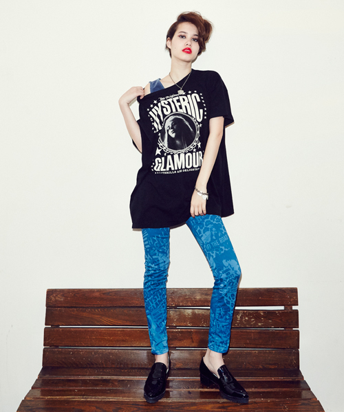 HYSTERIC GLAMOUR(ヒステリックグラマー)の「REVOLUTION pt ビッグT-SH(Tシャツ/カットソー・レディース・ホワイト/ピンク/ブラック・FREE)」の15枚目の写真