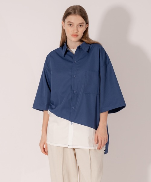 ONCILY（オンシェリー）の「BICOLOR LOOSE SHIRTS / バイカラールーズシャツ（シャツ/ブラウス・メンズ・ネイビー/ベージュ・LARGE/MEDIUM）」の6枚目の写真