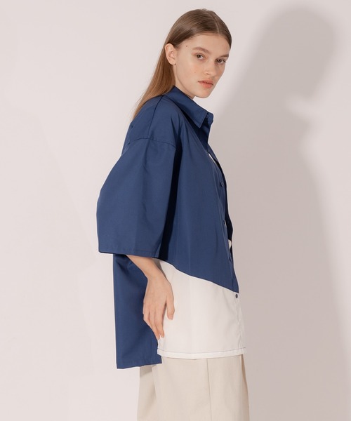 ONCILY（オンシェリー）の「BICOLOR LOOSE SHIRTS / バイカラールーズシャツ（シャツ/ブラウス・メンズ・ネイビー/ベージュ・LARGE/MEDIUM）」の5枚目の写真