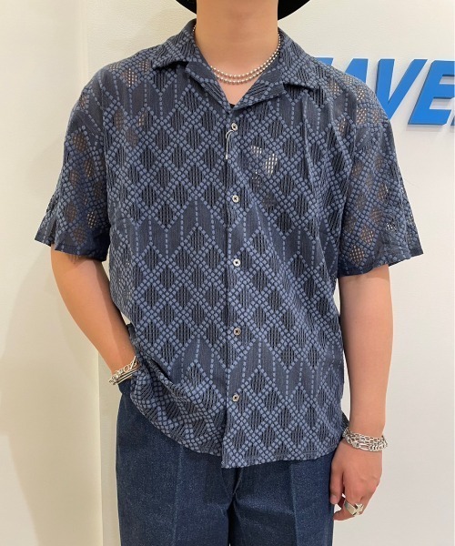 BEAVER（ビーバー）の「B omnivore/ビーオムニボー　RAMBUS OPEN COLLER SHIRT オープンカラーシャツ（シャツ/ブラウス・メンズ・グレー/ブルー/レッド・M）」の3枚目の写真