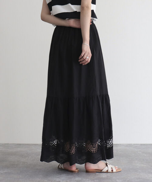fredy emue（フレディエミュ）の「スカラレースギャザースカート（スカート・レディース・オフホワイト/ブラック・38）」の17枚目の写真