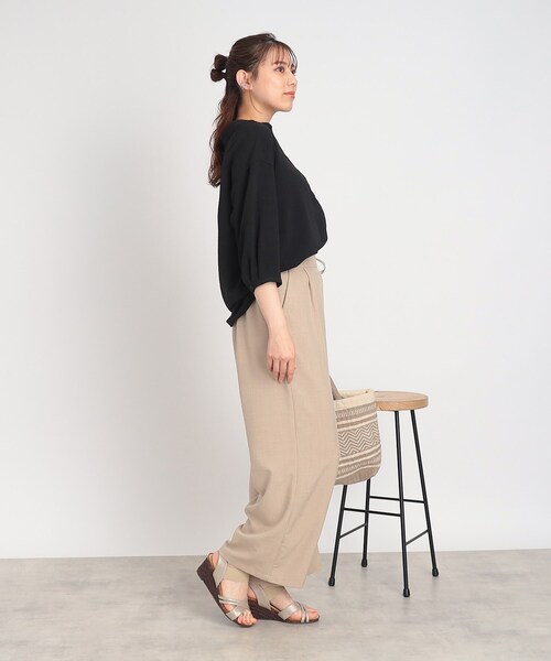 SHOO・LA・RUE（シューラルー）の「◆【2点セット/体型カバー/イージーケア】スキッパーシャツ+タンクトップ（シャツ/ブラウス・レディース・ブラック/ホワイト系/マスタード/ブルー・02/03/04）」の12枚目の写真