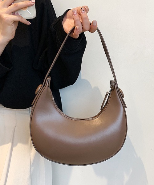 NiiNa(ニーナ)の「【NiiNa】ワンハンドルムーンバッグ(ハンドバッグ・レディース・ブラック/ホワイト/イエロー/ブラウン・FREE)」の19枚目の写真