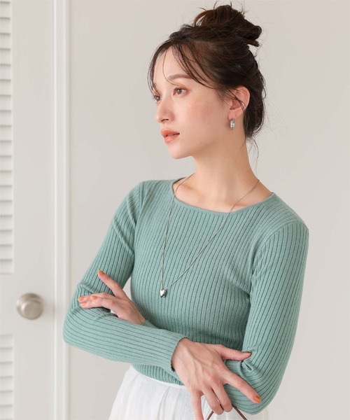 titivate（ティティベイト）の「ボートネックリブ編みニット（ニット/セーター・レディース・ブラック/グレイッシュベージュ/ピンク/ブルーグリーン/アイボリー/ブルー/ホワイト系その他/グレー/レッド/オリーブ/ネイビー・M/S）」の9枚目の写真