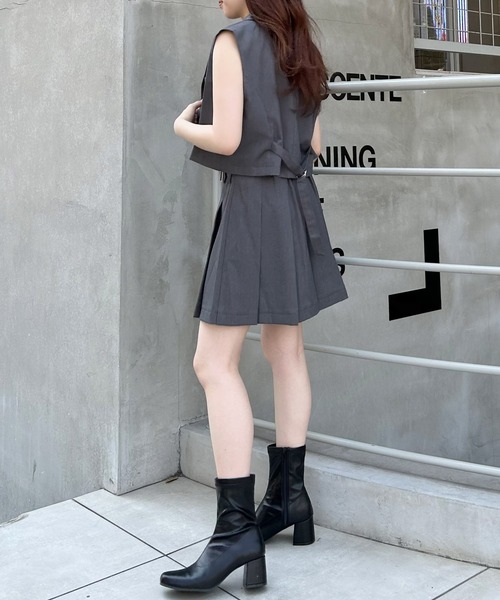 INGNI（イング）の「ショートベスト(セットアップ対応)（ベスト・レディース・グレー/ブラック/ブラウン系その他2・M）」の16枚目の写真
