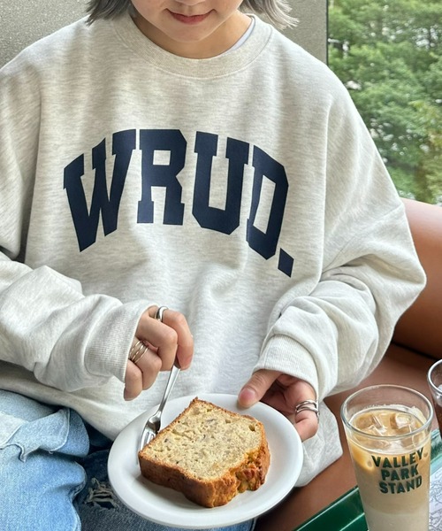 CIAOPANIC TYPY(チャオパニックティピー)の「【WEB限定】【ユニセックス】ビッグシルエットアソートロゴスウェット(スウェット・メンズ・チャコールグレー/ホワイト/ライトグレー/ブラウン・MEDIUM/LARGE)」の5枚目の写真