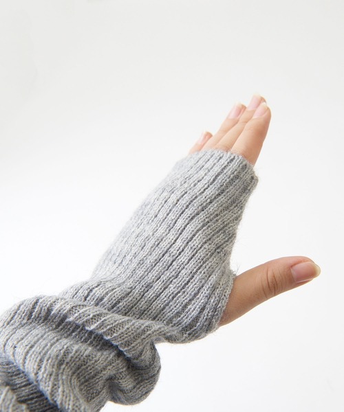 CUBE SUGAR（キューブシュガー）の「WEB限定ニットバラクラバ＆アームウォーマーセット（ネックウォーマー/スヌード・レディース・ブラック/スミクロ/グレー・M）」の11枚目の写真