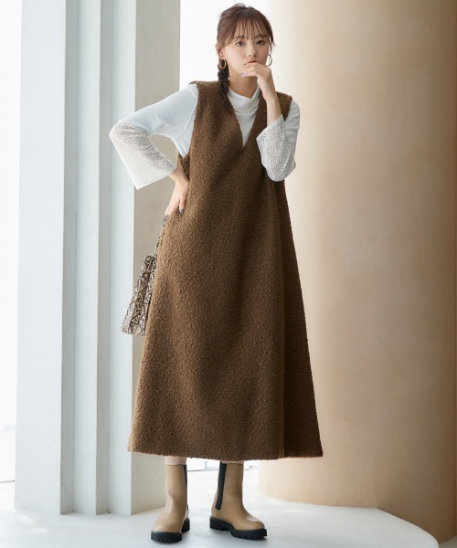 miclat（ミクラ）の「大きいサイズ　袖レースメロウカットソー　miclat（Tシャツ/カットソー・レディース・ブラック/アイボリー・L/5L/3L/4L/LL）」の6枚目の写真