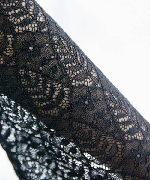 miclat（ミクラ）の「大きいサイズ　袖レースメロウカットソー　miclat（Tシャツ/カットソー・レディース・ブラック/アイボリー・L/5L/3L/4L/LL）」の17枚目の写真