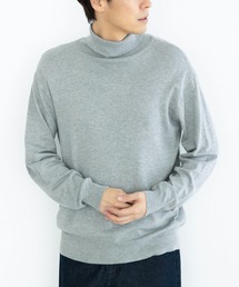 タートルネックニットプルオーバー