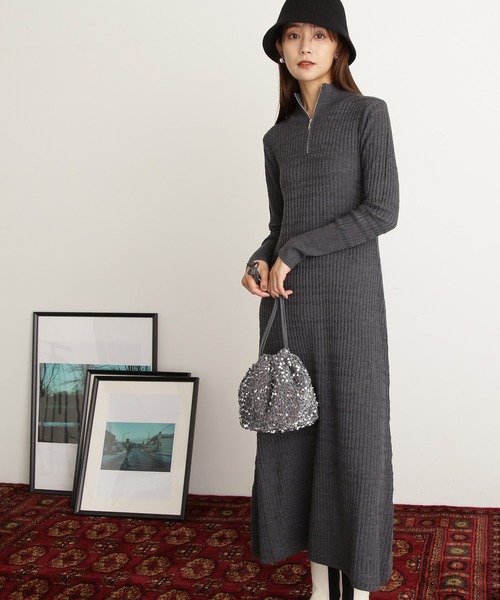 N.（N. Natural Beauty Basic）（エヌエヌナチュラルビューティーベーシック）の「◆ハーフジップボーダーリブワンピース（ワンピース・レディース・チャコール/ブルー/ネイビー・MEDIUM）」の2枚目の写真