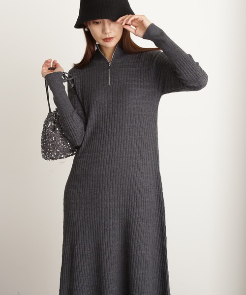 N.（N. Natural Beauty Basic）（エヌエヌナチュラルビューティーベーシック）の「◆ハーフジップボーダーリブワンピース（ワンピース・レディース・チャコール/ブルー/ネイビー・MEDIUM）」の5枚目の写真