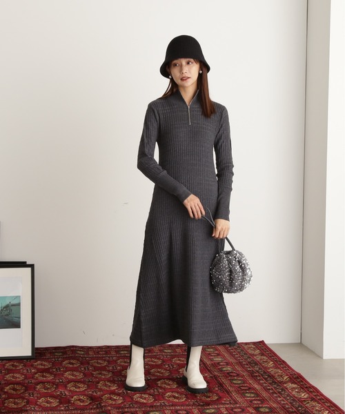 N.（N. Natural Beauty Basic）（エヌエヌナチュラルビューティーベーシック）の「◆ハーフジップボーダーリブワンピース（ワンピース・レディース・チャコール/ブルー/ネイビー・MEDIUM）」の8枚目の写真