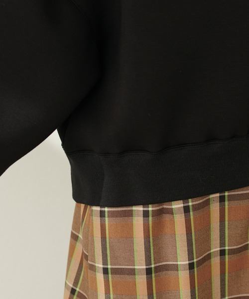 natural couture（ナチュラルクチュール）の「ハーフZIPダンボールショート丈プルパーカー（Tシャツ/カットソー・レディース・ブラック/オフホワイト/ベージュ/グレイッシュベージュ・FREE）」の22枚目の写真