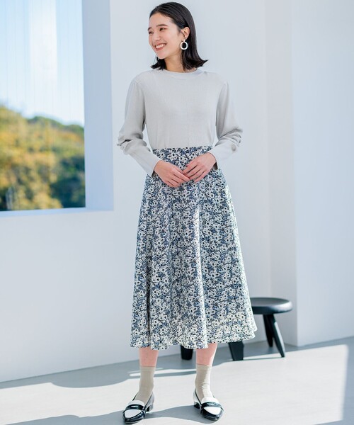 組曲(クミキョク)の「プランタンプリント フレアスカート(スカート・レディース・イエロー系5/レッド系5/ブラック系5・6/5/7)」の11枚目の写真