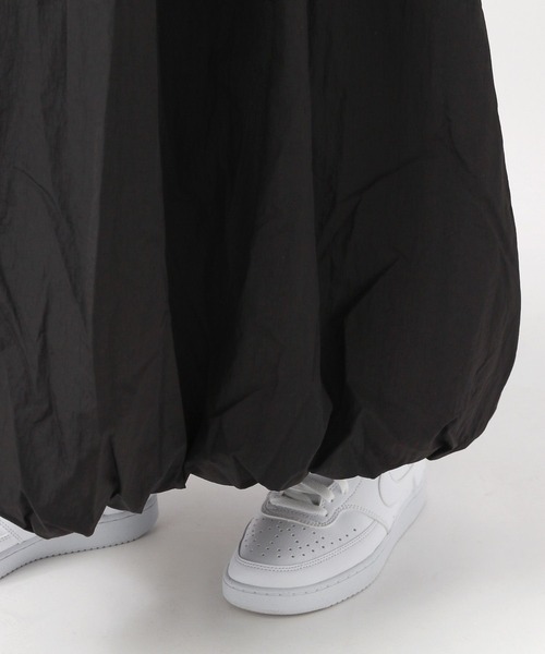 BAYFLOW(ベイフロー)の「キリカエバルーンスカート(スカート・レディース・アイボリー/ブラック・FREE)」の14枚目の写真