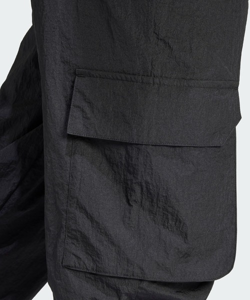 adidas（アディダス）の「シティ エスケープ カーゴパンツ / アディダス adidas（カーゴパンツ・レディース・グリーン/ブラウン/ブラック・LARGE/X-LARGE/MEDIUM/SMALL/XX-LARGE/X-SMALL）」の15枚目の写真