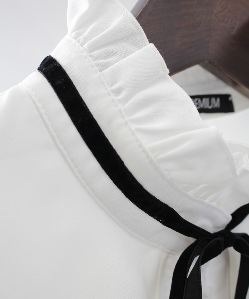 SpRay(スプレイ)の「タイ付フリルスタンドブラウス(シャツ/ブラウス・レディース・アイボリー/ホワイト・FREE)」の13枚目の写真