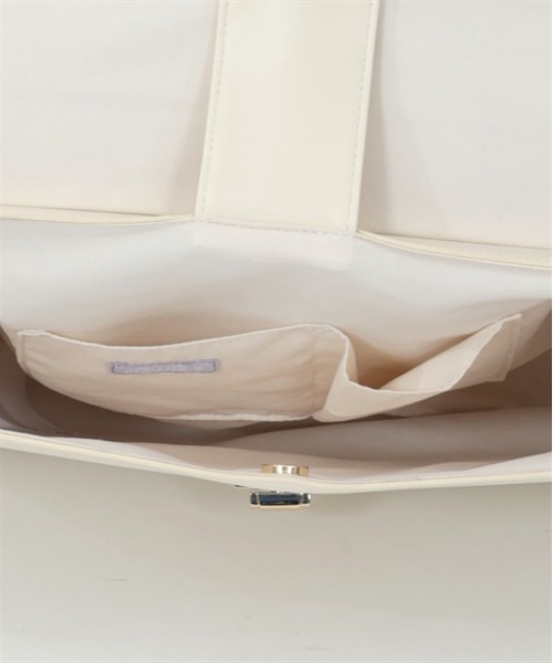 axes femme POETIQUE（アクシーズファムポエティック）の「レースアップサッチェルバッグ（ショルダーバッグ・レディース・ブラック/キナリ/モカ・FREE）」の11枚目の写真