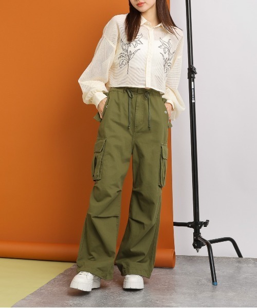 RAGEBLUE(レイジブルー)の「フラワー刺繍/ボリュームスリーブショートメッシュブラウス(シャツ/ブラウス・レディース・ブラック/ホワイト/ライトベージュ・FREE)」の17枚目の写真