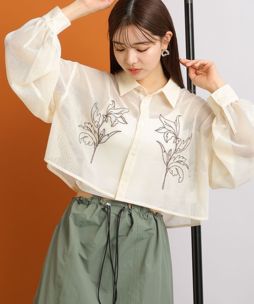 RAGEBLUE(レイジブルー)の「フラワー刺繍/ボリュームスリーブショートメッシュブラウス(シャツ/ブラウス・レディース・ブラック/ホワイト/ライトベージュ・FREE)」の18枚目の写真
