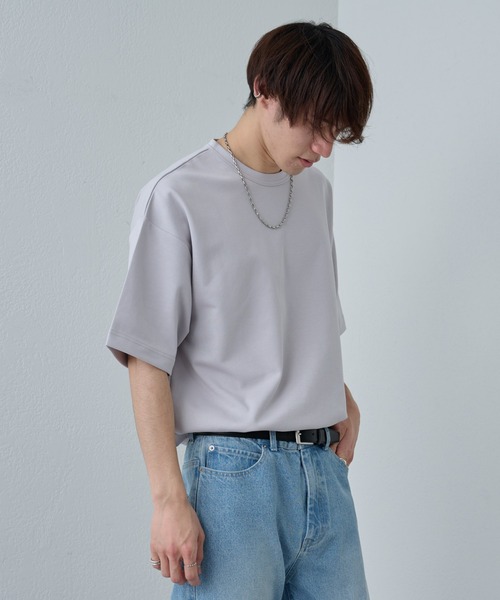 COLONY 2139(コロニートゥーワンスリーナイン)の「エンザイムダンボールリラックスTシャツ(Tシャツ/カットソー・メンズ・オフホワイト/ブラック/ライトグレー・LARGE/MEDIUM)」の17枚目の写真