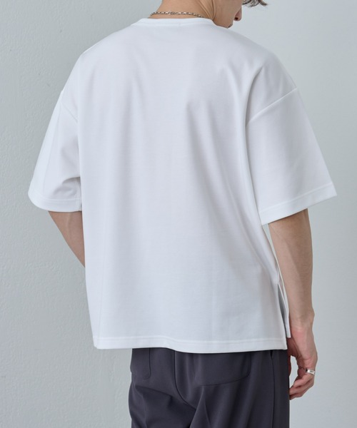 COLONY 2139(コロニートゥーワンスリーナイン)の「エンザイムダンボールリラックスTシャツ(Tシャツ/カットソー・メンズ・オフホワイト/ブラック/ライトグレー・LARGE/MEDIUM)」の20枚目の写真