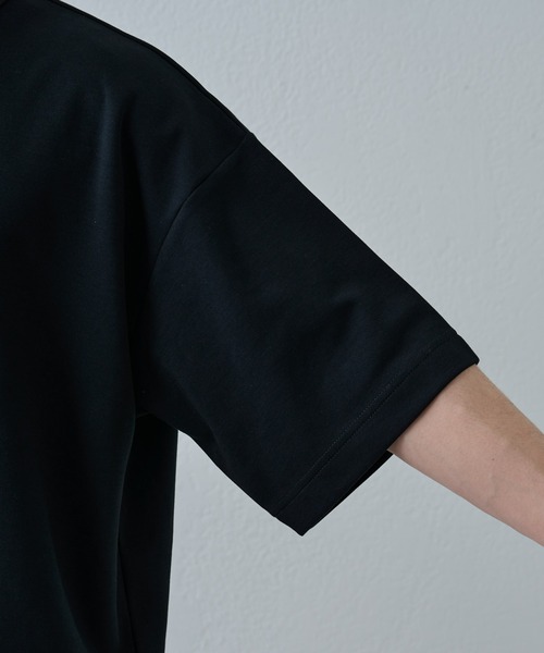 COLONY 2139(コロニートゥーワンスリーナイン)の「エンザイムダンボールリラックスTシャツ(Tシャツ/カットソー・メンズ・オフホワイト/ブラック/ライトグレー・LARGE/MEDIUM)」の6枚目の写真