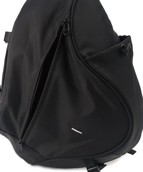 tk.TAKEO KIKUCHI(ティーケータケオキクチ)の「◆ワンショルダーボディバッグ(ボディバッグ/ウエストポーチ・メンズ・ブラック・00)」の8枚目の写真