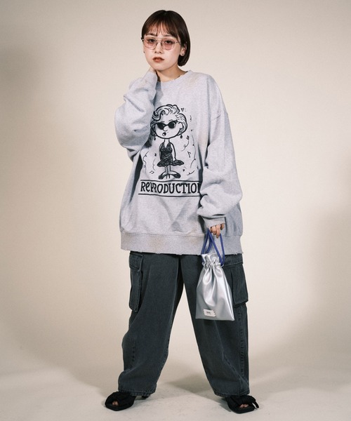 RePRODUCTION LABEL(リプロダクションレーベル)の「【RePRODUCTION LABEL / リプロダクションレーベル】ヴィンテージライクキャラクタースウェット(スウェット・レディース・グレー/ブラック/ピンク・FREE)」の18枚目の写真