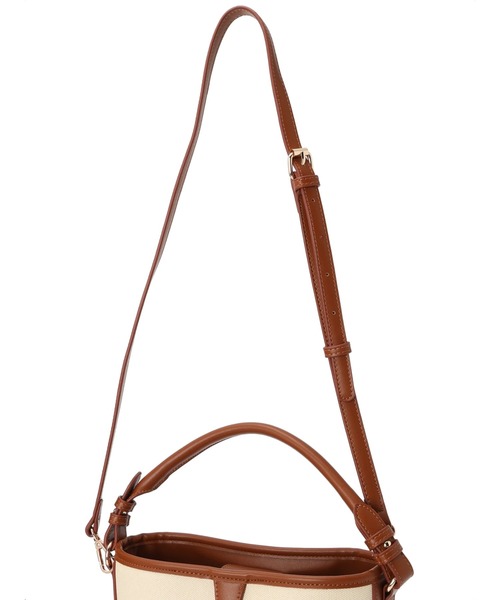 YECCA VECCA（イェッカヴェッカ）の「2wayバケットバッグ（トートバッグ・レディース・ブラック/ブラウン・FREE）」の8枚目の写真