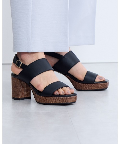 HIMIKO（ヒミコ）の「【Made in Japan】プラットフォームサンダル/641218（サンダル・レディース・ブルー/ブラック/アイボリー・22.5cm/23.0cm/23.5cm/24.0cm/24.5cm/22.0cm/21.5cm/25.0cm/26.0cm/25.5cm）」の21枚目の写真