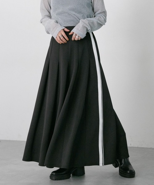 RAGEBLUE（レイジブルー）の「サイドライン/トラックプリーツスカート（スカート・レディース・ホワイト/ブラック/パープル・FREE）」の2枚目の写真