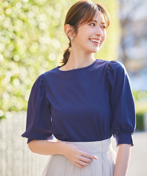 ANY SIS(エニィスィス)の「【接触冷感】美人 ボリュームスリーブ カットソー(Tシャツ/カットソー・レディース・ブラック系/ピンク系/ダークグリーン系/ダルブルー系/ライラック系/ホワイト系・4)」の4枚目の写真